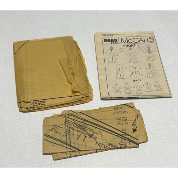 McCalls P400 Kids Halloween Costume Pattern Angel Ghost Wizard Witch Cosplay - Picture 4 of 5